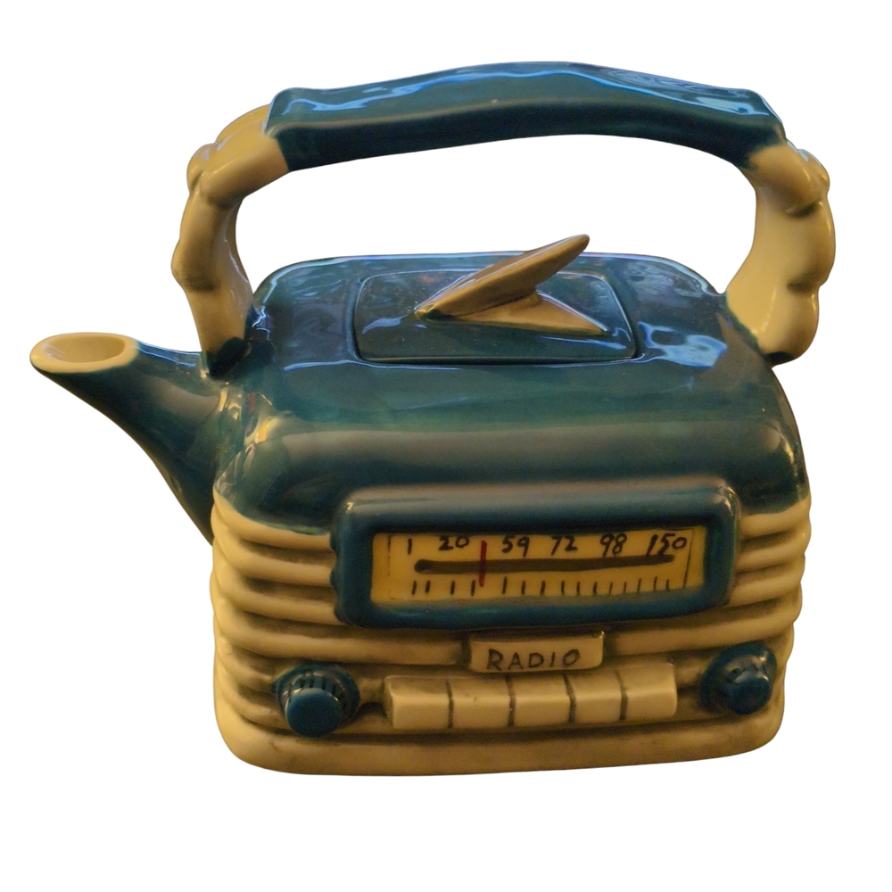 Vintage Blue Sky Retro Radio Teapot - Blue and Cream
